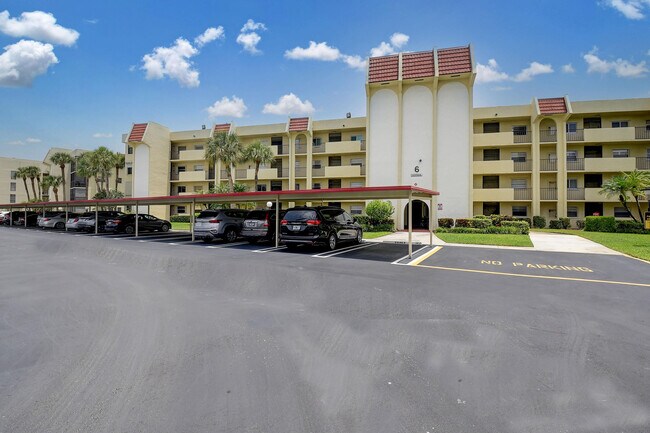 Building Photo - 23305 Barwood Ln N