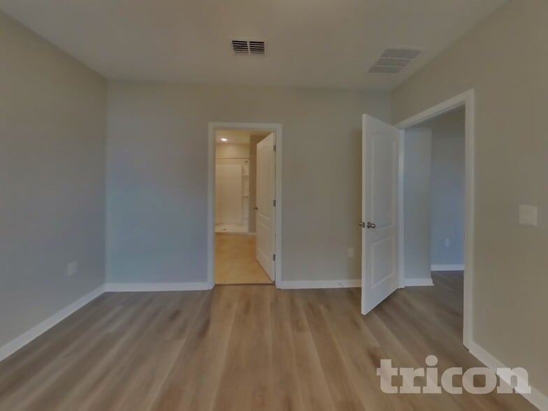 Building Photo - 5994 Churchill Square Way