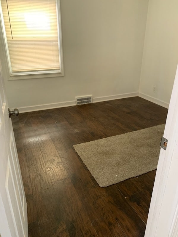 Building Photo - 13965 Mapleridge St