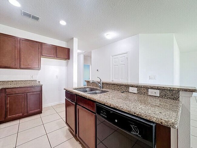Building Photo - Aldea Reserve-662 Vitoria Rd Davenport FL 33837
