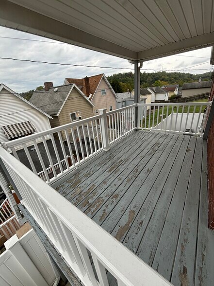 Building Photo - 912 Highland Ave