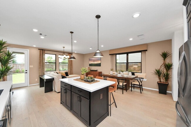 Building Photo - Revolution Way, Missouri City, TX 77489 - 3 BR 2.5 BA single-family home