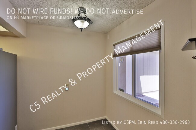 Building Photo - 13652 N 108th Dr