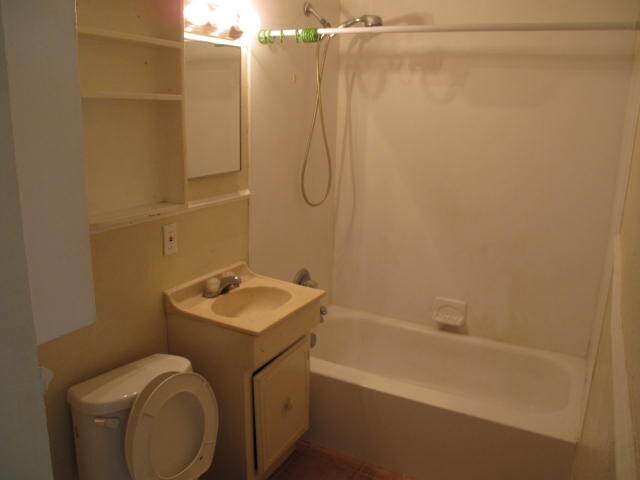 Building Photo - 1404 Dunaway St