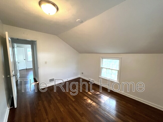 Building Photo - 6749 N 34th St