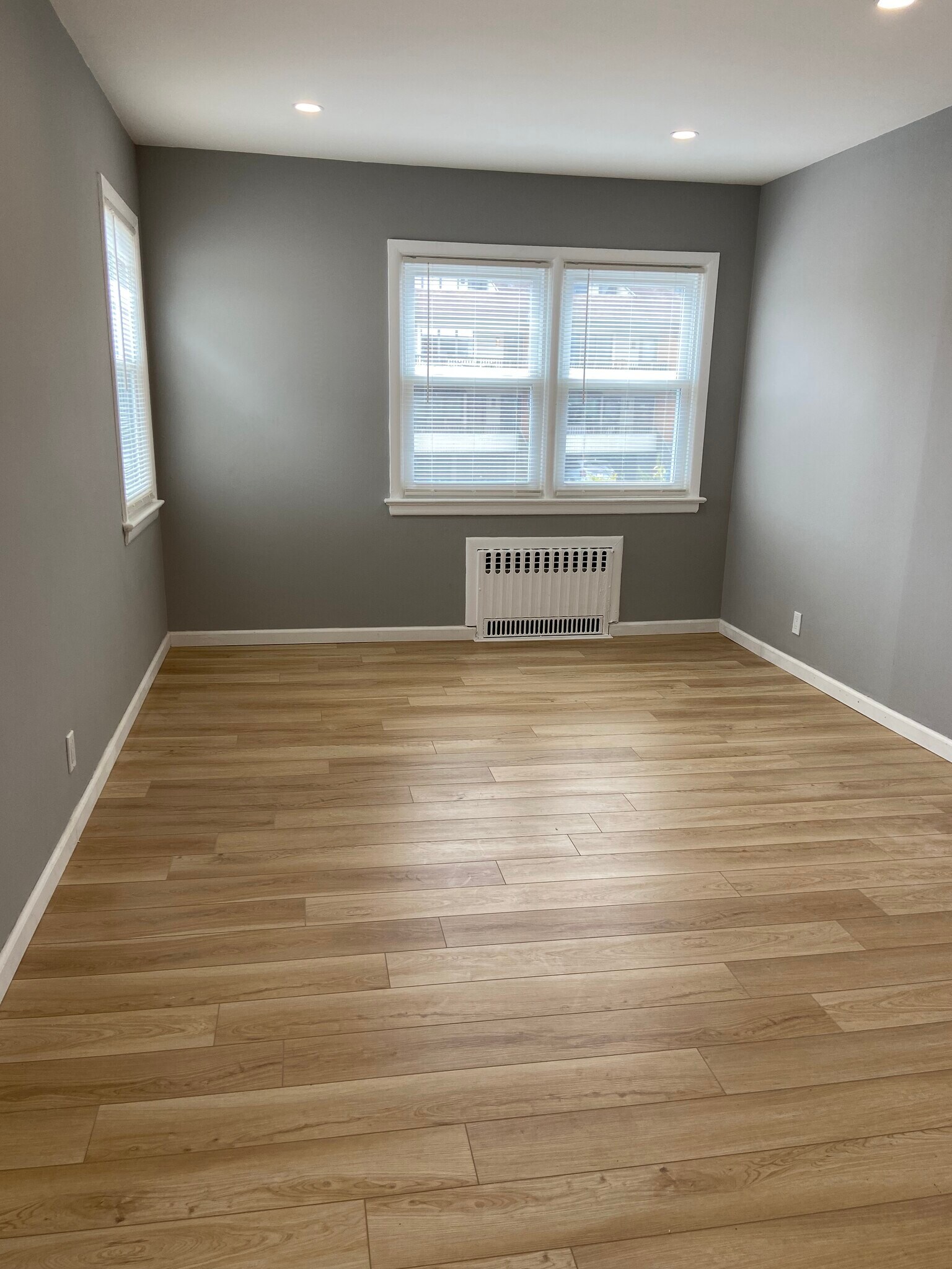 Building Photo - 100 Belmont Ave