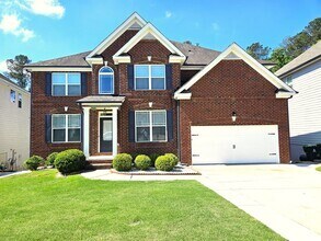 Building Photo - 5 Bedroom / 4 Bath Single Family Home