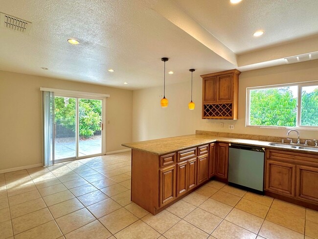 Building Photo - 34134 Auden Ct