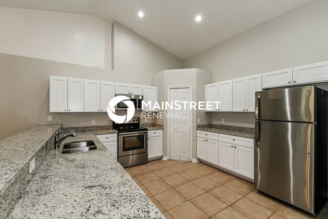 Building Photo - 3 Bedroom Pet-Friendly Home in Cape Coral, FL with Main Street Renewal
