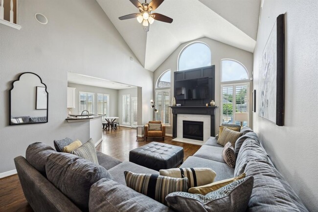Building Photo - 1406 Chaparral Crossing