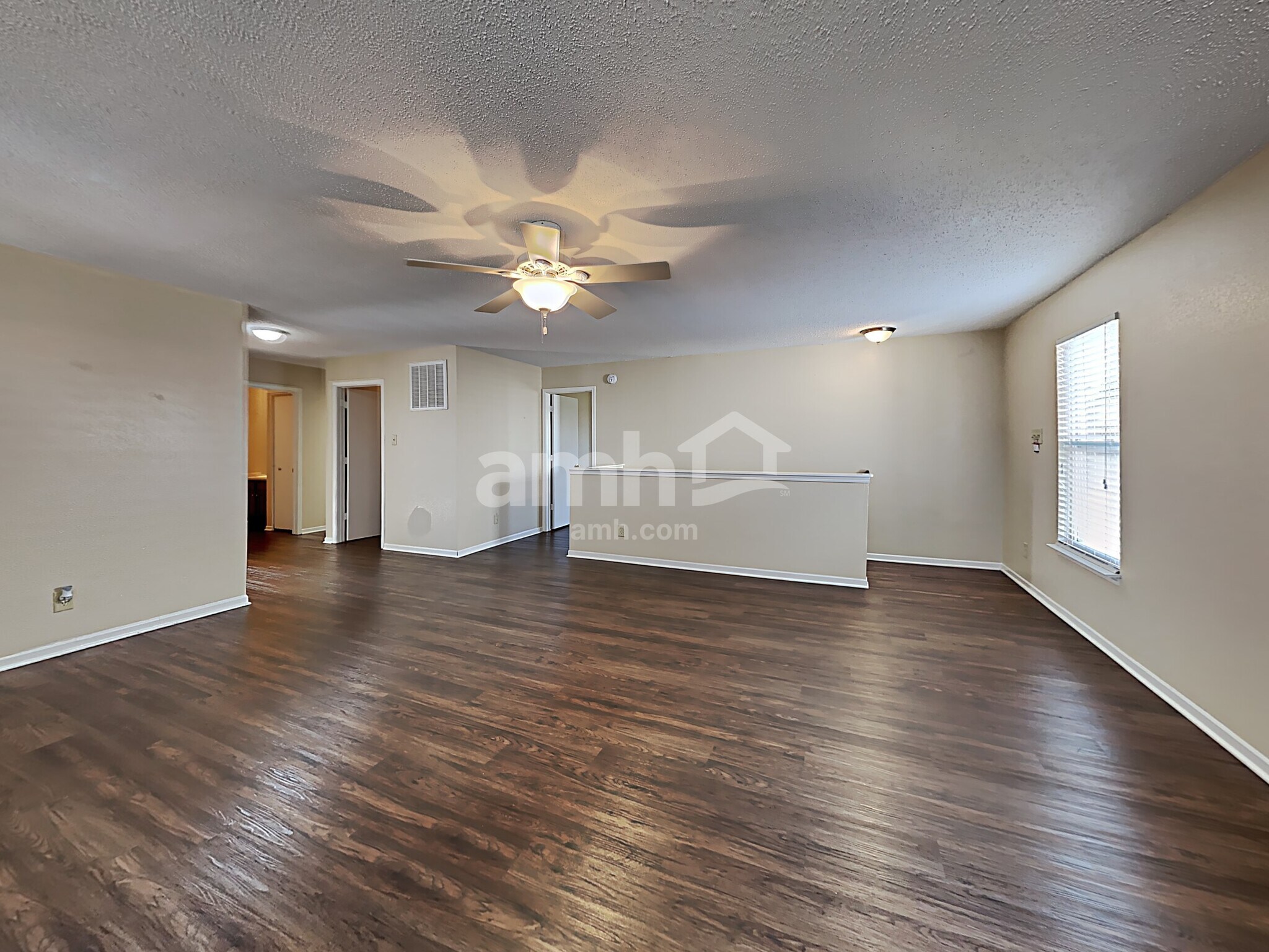 Building Photo - 8629 Blooming Grove Dr