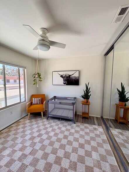 Building Photo - 2520 Via Esparto