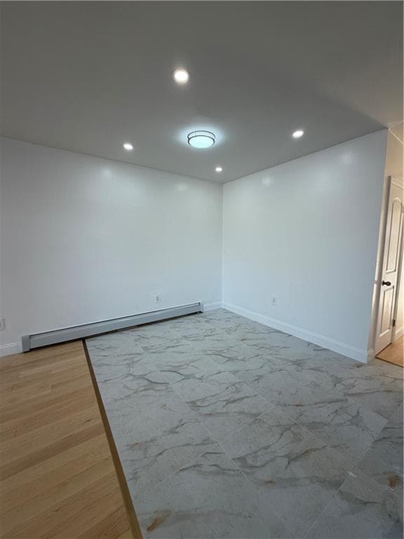 Building Photo - 2554 Cropsey Ave