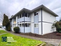 Building Photo - 6451 S Stevens St