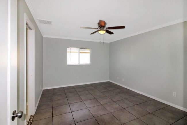 Building Photo - North Port Annual Home for Rent