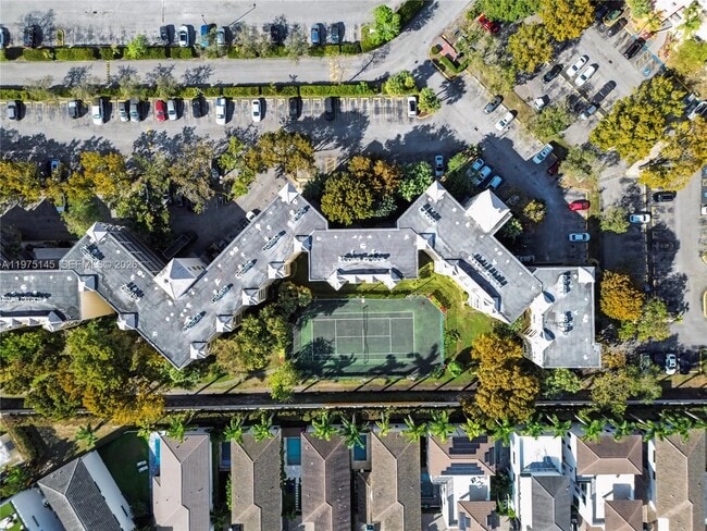 Building Photo - 8120 Geneva Ct