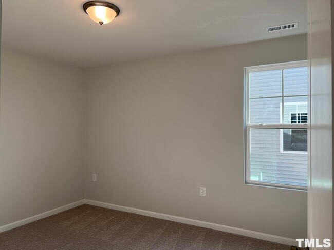 Building Photo - 4404 Olde Waverly Wy