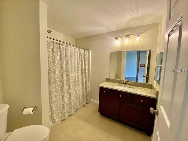 Building Photo - 5655 Bentgrass Dr