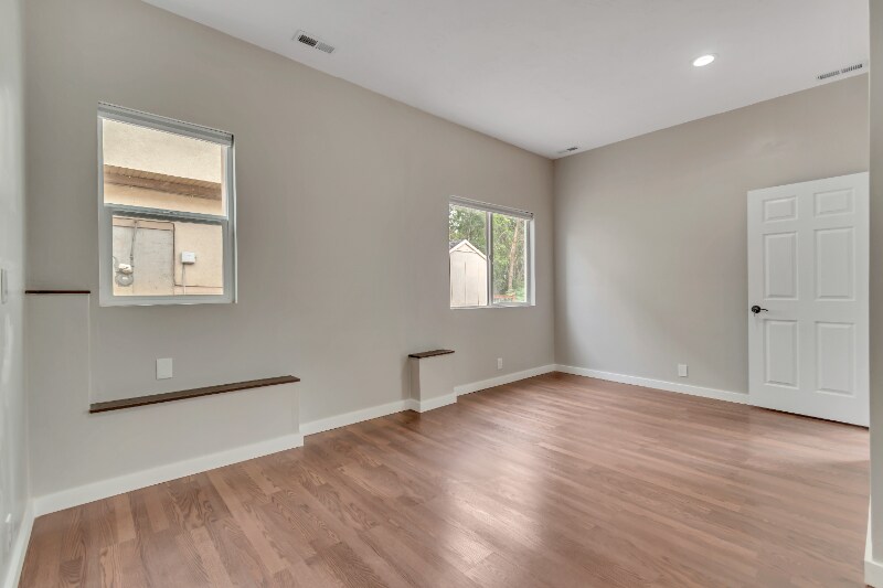 Building Photo - 2154 Wasatch Blvd