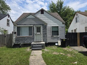 Building Photo - 9252 Minock St
