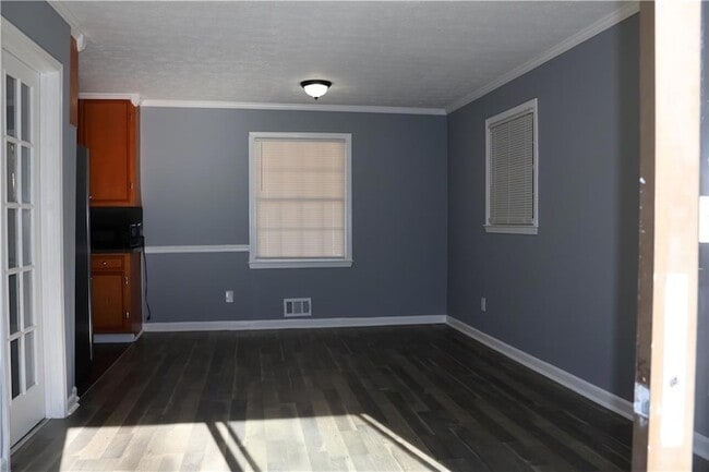 Building Photo - 2650 Old Spanish Trail