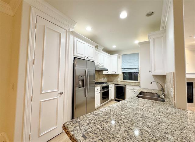 Building Photo - 4144 Grassmere Ln