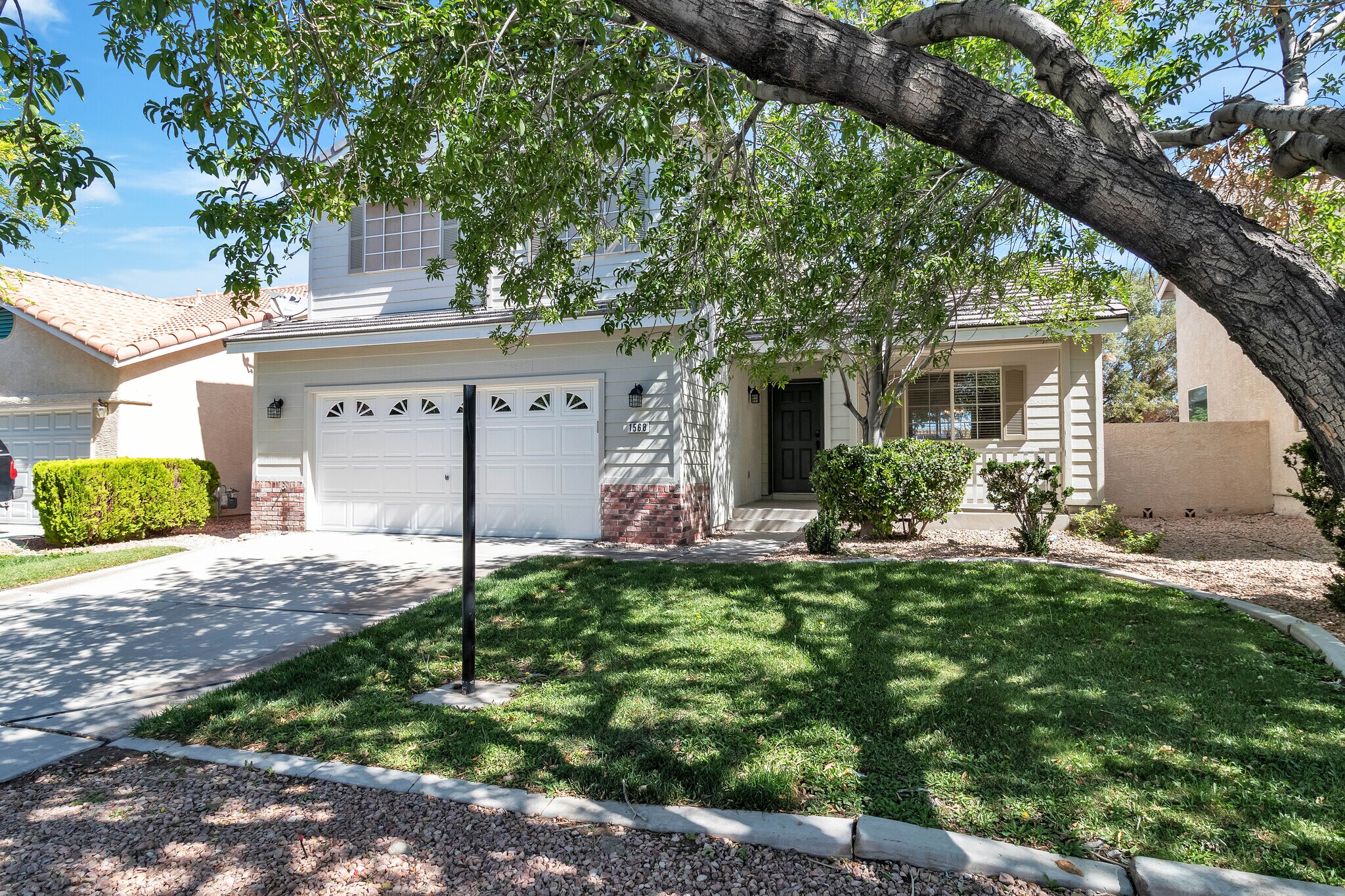 Building Photo - 1568 Lamplight Village Ln