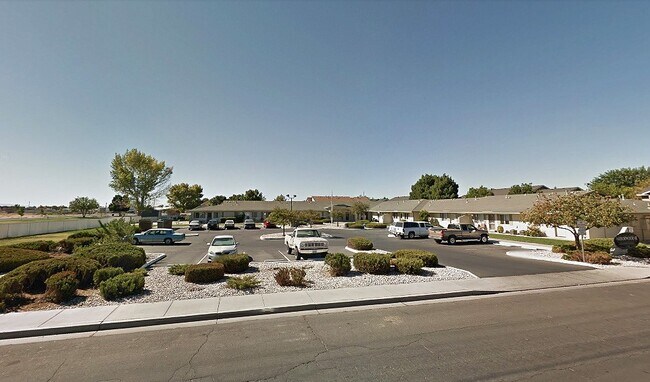 Building Photo - 160 Serpa Pl