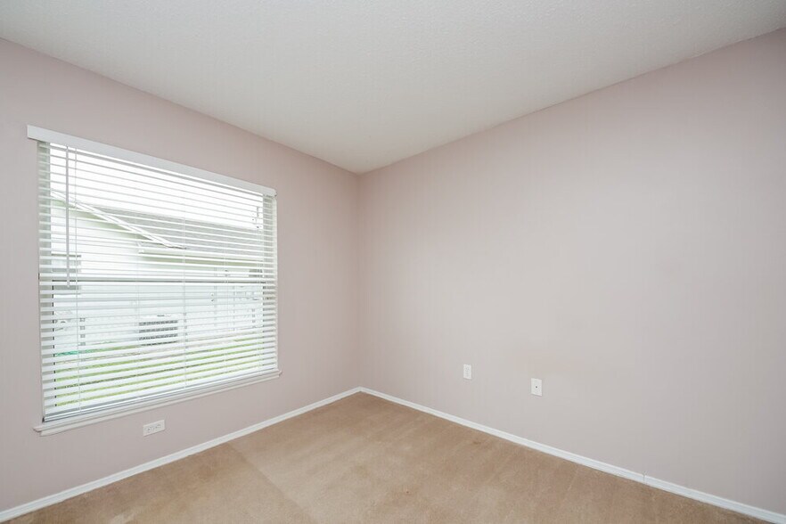 Building Photo - 155 Pompei Dr