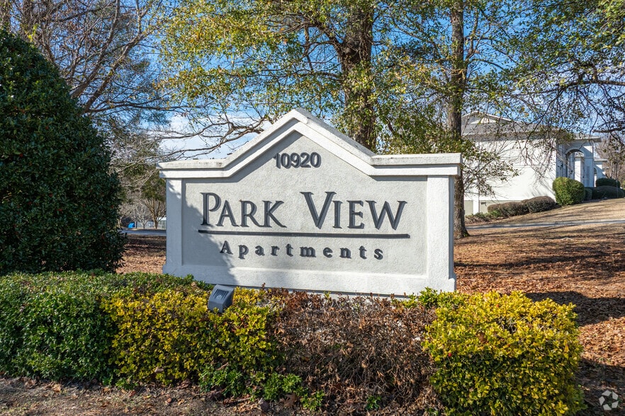 Entrance - Park View Apartments