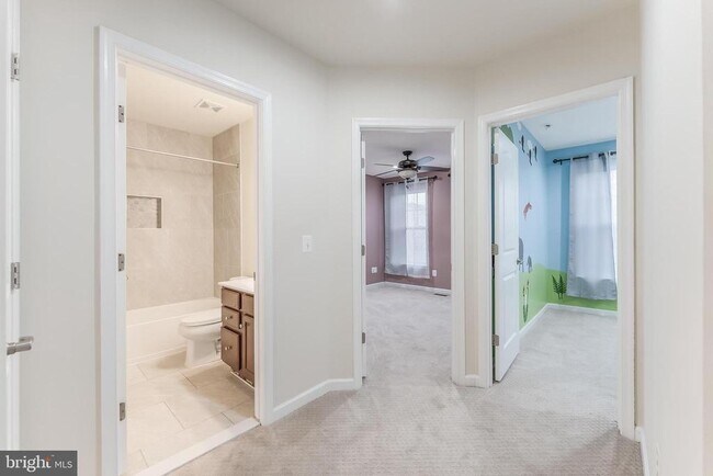 Building Photo - 25367 Wakestone Park Terrace