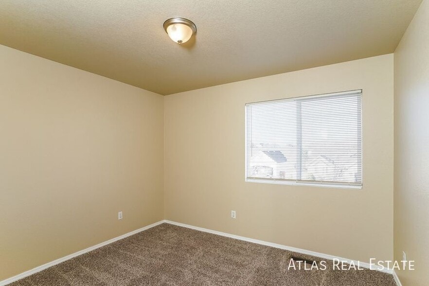 Building Photo - 7415 Flathead Lake Dr
