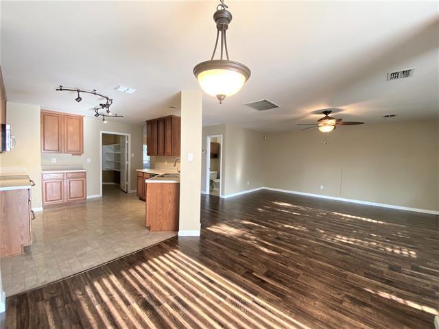 Building Photo - 9209 Centennial Dr
