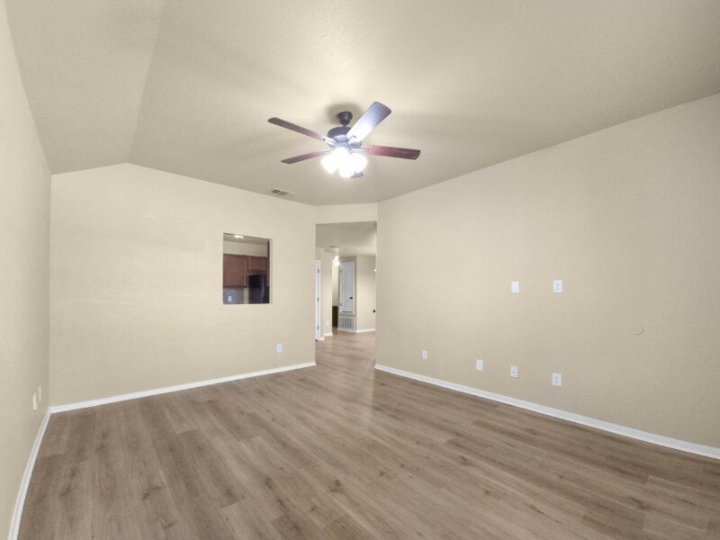 Building Photo - 4415 Brutus Ln