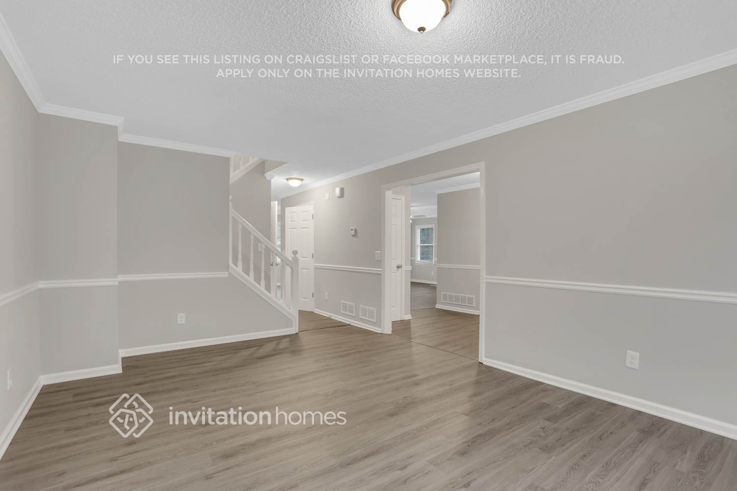 Building Photo - 1405 Silver Fox Run