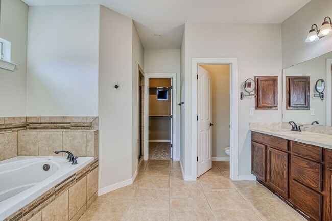 Building Photo - Beautiful Corner lot House