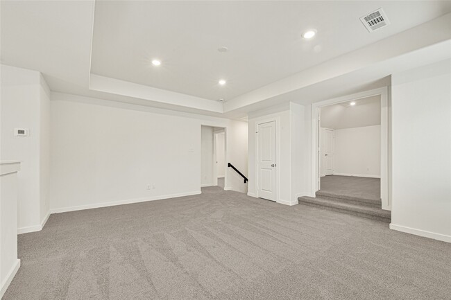 Building Photo - 17115 Bluebonnet Creek Trl