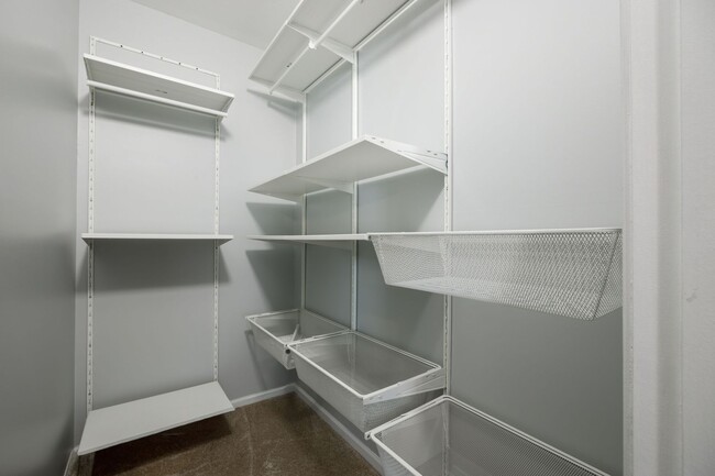 Building Photo - 4 Bedroom Home in Chesterfield County!!!! ***Available Early December***