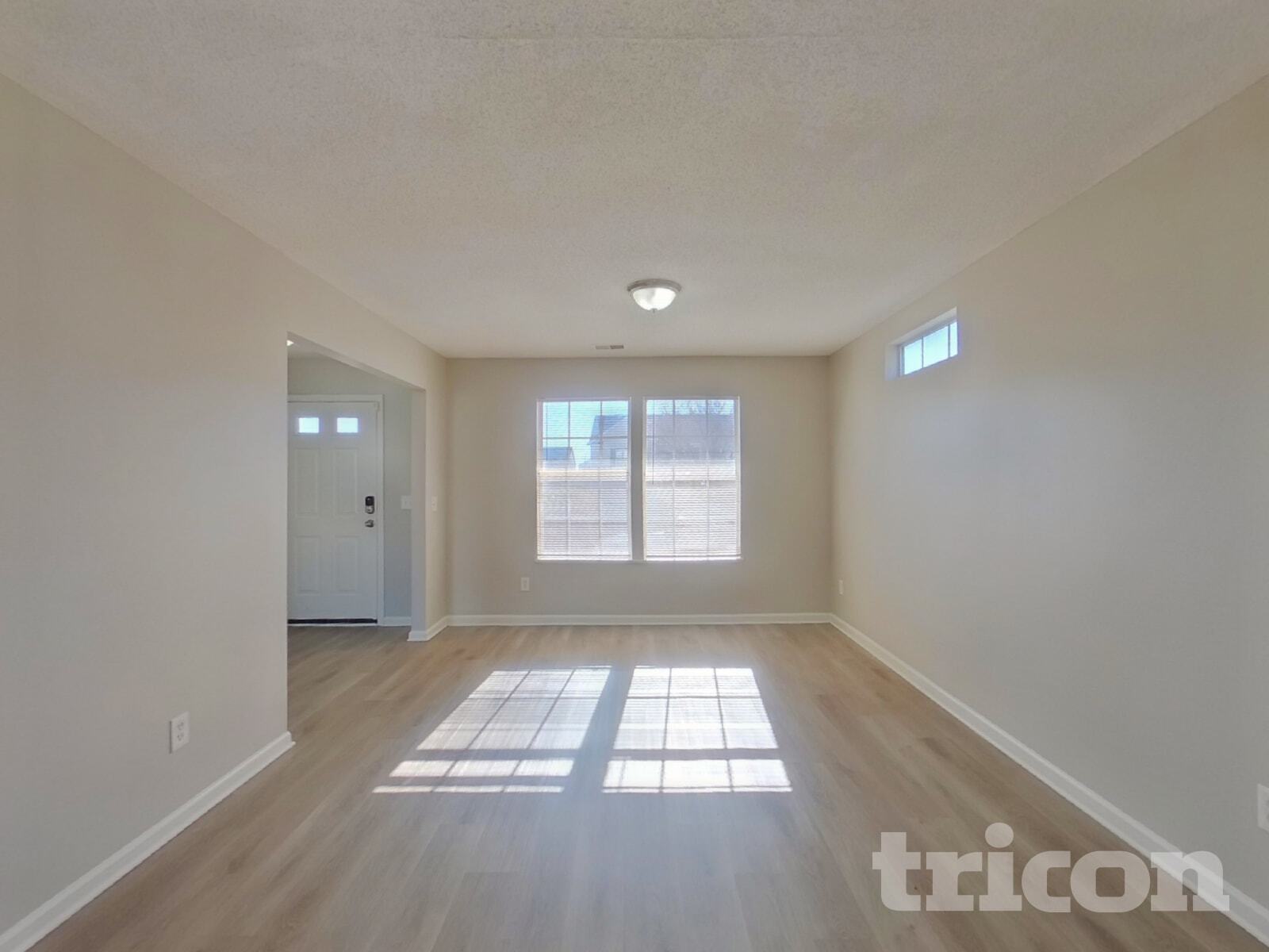 Building Photo - 204 Fox Grove Cir