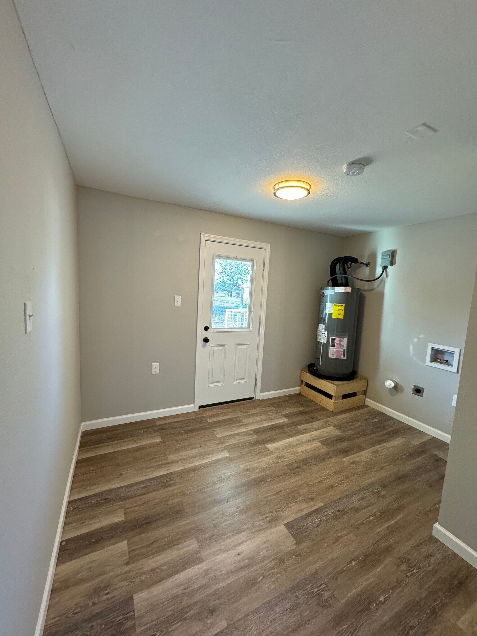 Building Photo - 1210 Southey St