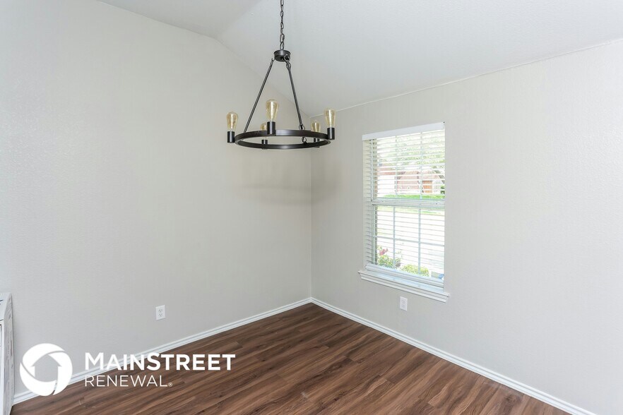 Building Photo - 3353 Stoneway Dr