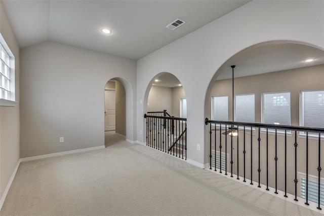 Building Photo - 7304 Van Tuyl Pkwy