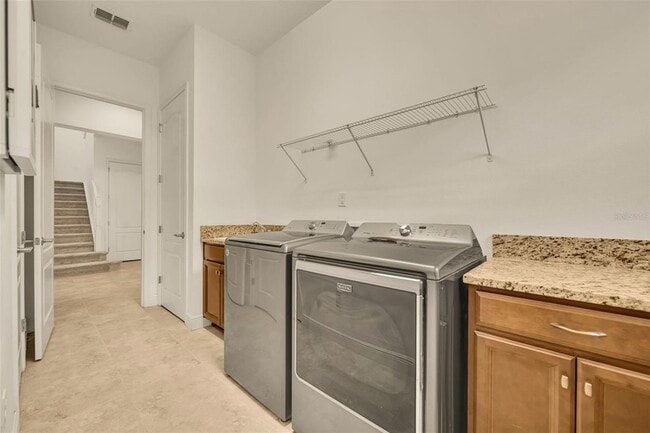 Building Photo - 14078 Alafaya Oak Bnd
