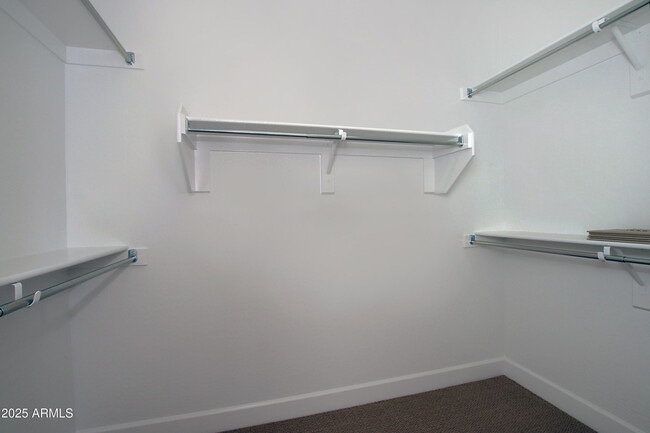 Building Photo - 16931 W Holly St