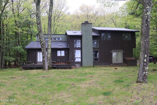 Building Photo - 98 Beaver Dam Rd