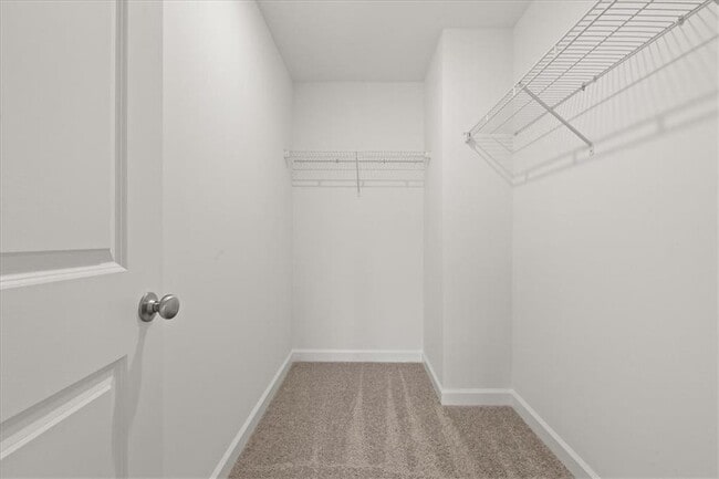 Building Photo - 4561 Moray Dr