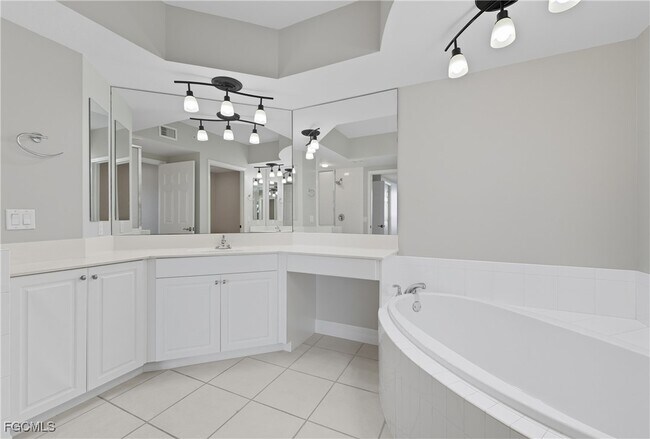 Building Photo - 12601 Mastique Beach Blvd