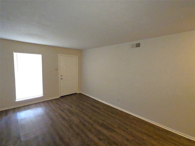 Building Photo - 5607 Grace Point Ln