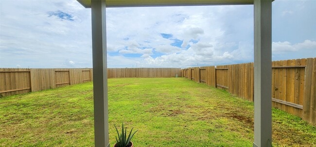 Building Photo - 207 Tejas Vlg Pkwy
