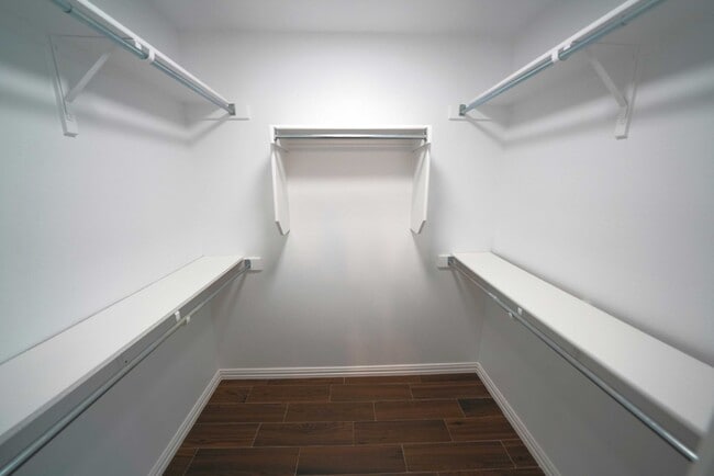 Building Photo - Immaculately upgraded and maintained home now available in Cibolo! Realtor Commission: $550